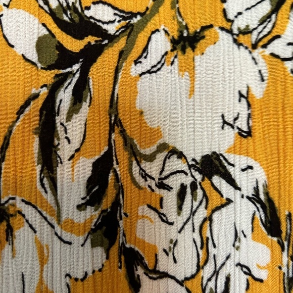 ICHI Women's yellow, white and black crêpe pull on stretch skirt - Picture 7 of 11